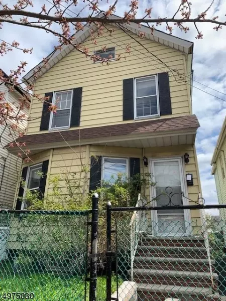469 HENRY ST, Elizabeth City, NJ 07201