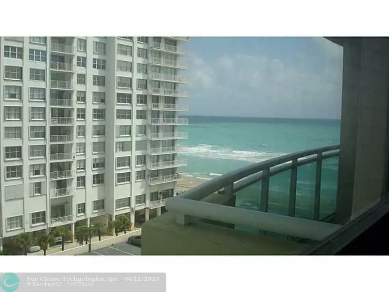 Hollywood, FL 33019,3001 S Ocean Dr  #705