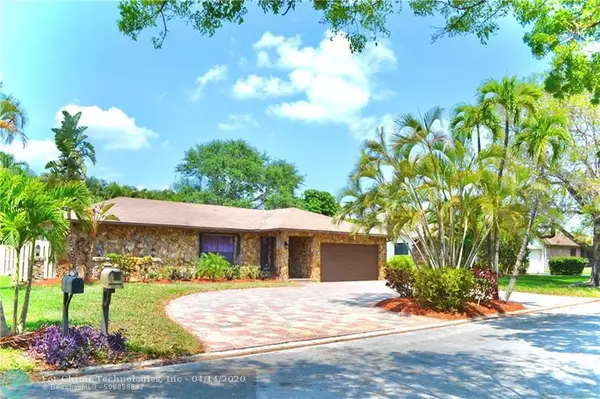 10935 NW 21st St, Coral Springs, FL 33071
