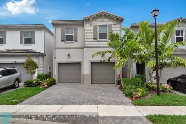 4407 NW 48th Ter, Tamarac, FL 33319