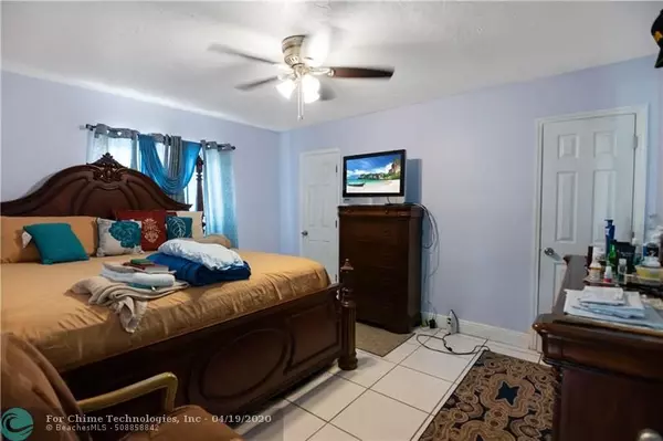 Lauderdale Lakes, FL 33311