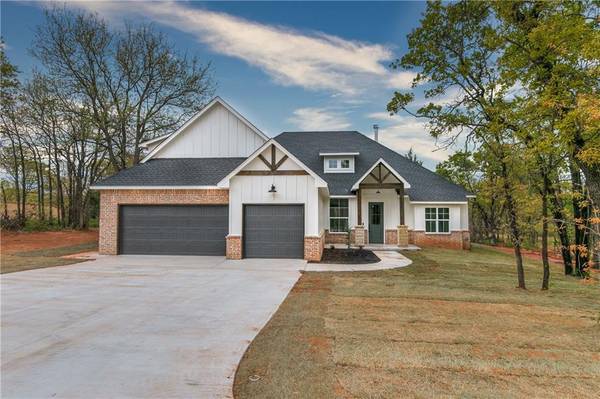 8320 Red Feather Road, Arcadia, OK 73007