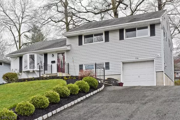 56 PINE DR, Cedar Grove Twp., NJ 07009