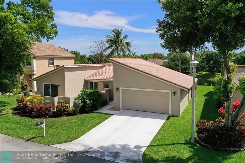 482 NW 47th Ave, Deerfield Beach, FL 33442