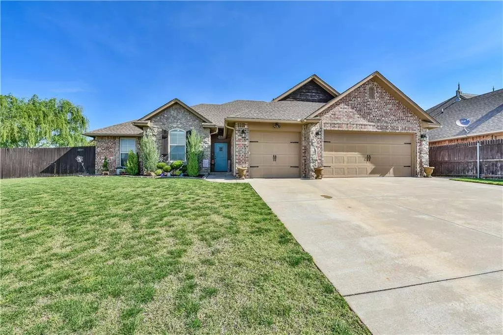 Moore, OK 73160,2617 SE 10th Street