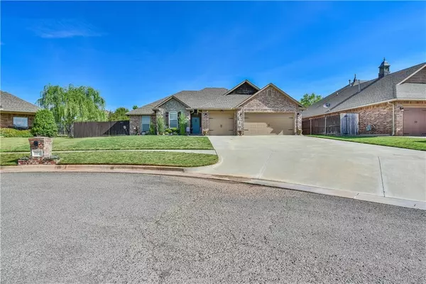 Moore, OK 73160,2617 SE 10th Street