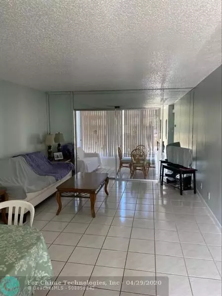 Lauderdale Lakes, FL 33313,5001 Oakland Park Blvd  #212