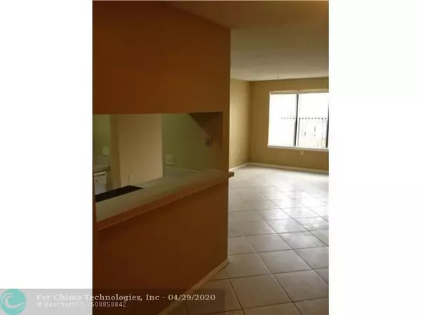 Boynton Beach, FL 33426,2307 N Congress Ave  #11