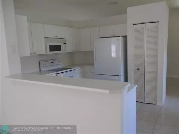 Weston, FL 33327,958 Tanglewood Cir