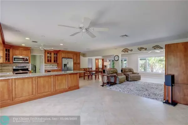 Pompano Beach, FL 33060,257 SW 12th St