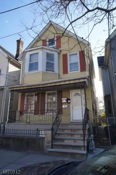 422 FULTON ST, Elizabeth City, NJ 07206