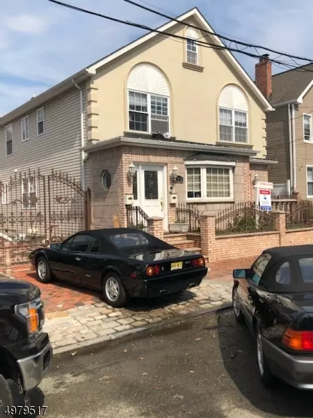Newark City, NJ 07107,173 1st Ave