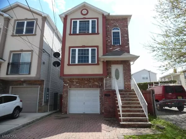 876 FLORA ST, Elizabeth City, NJ 07201