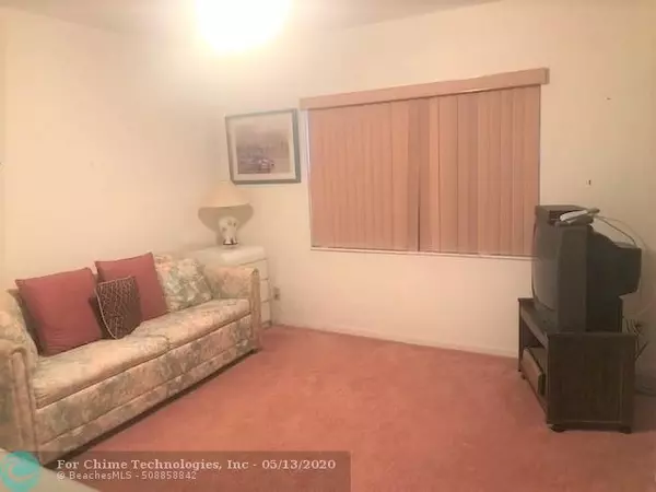 Sunrise, FL 33322,9841 Sunrise Lakes Blvd  #303