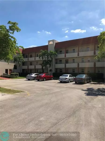 Sunrise, FL 33322,2800 W Sunrise Lakes Dr  #208