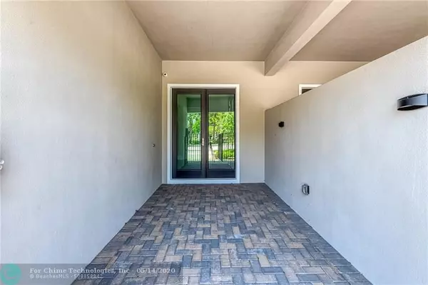 Wilton Manors, FL 33305,2115 NE 5th Avenue  #2115