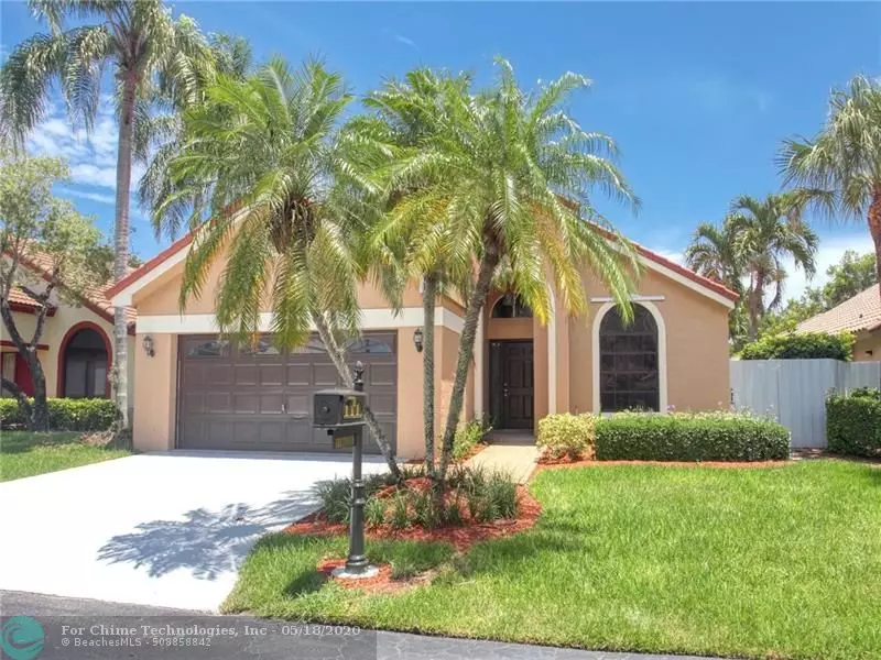 111 Executive Cir, Boynton Beach, FL 33436