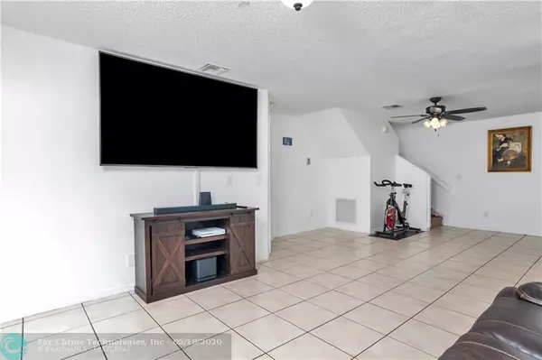 Miramar, FL 33027,5351 SW 126th Ter  #5351