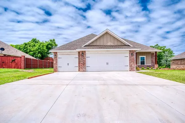 2404 S Mitchell, Kingfisher, OK 73750