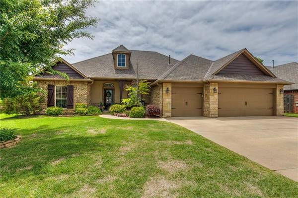 724 Winning Colors Drive, Edmond, OK 73025