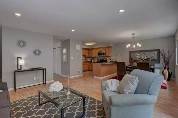Sunnyvale, CA 94087,530 La Conner DR 32