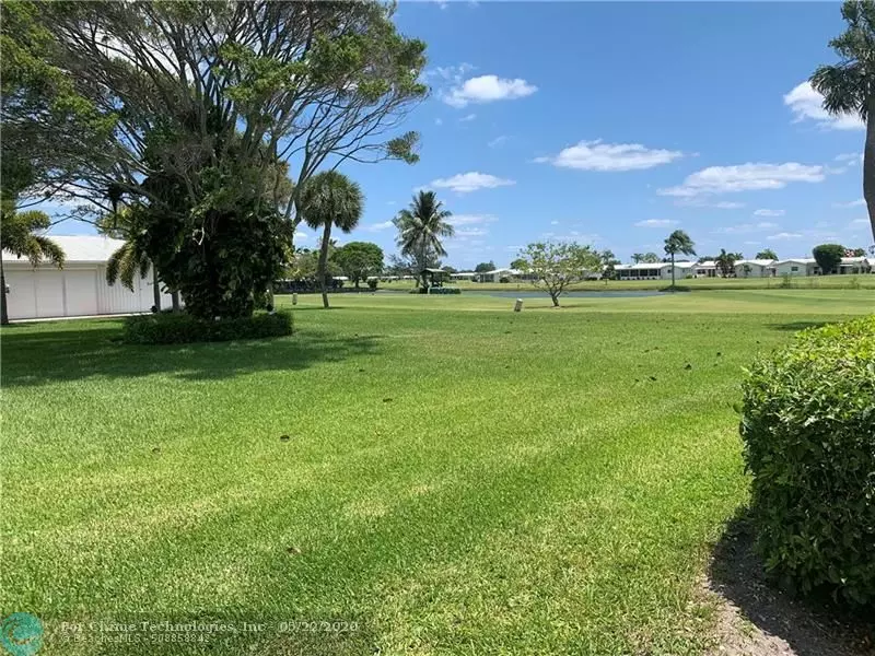 Boynton Beach, FL 33426,500 SW Golfview Ter  #128