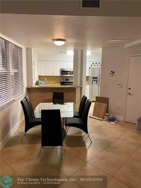 Lauderdale By The Sea, FL 33062,1900 Oceanwalk Ln  #118