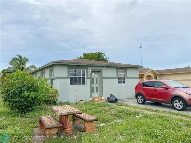 1801 SW 57th Ave, West Park, FL 33023