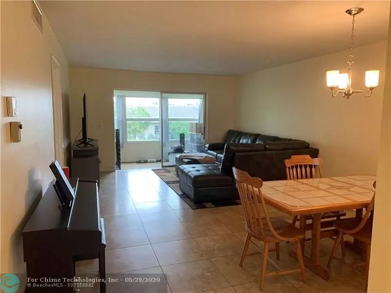 2800 Fiore Way  #202, Delray Beach, FL 33445