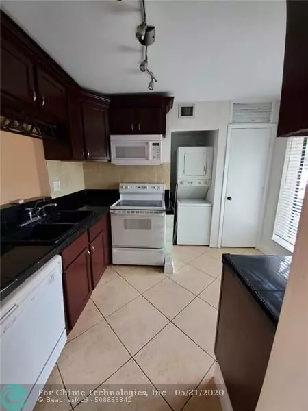 Pompano Beach, FL 33069,717 Gardens Dr  #104