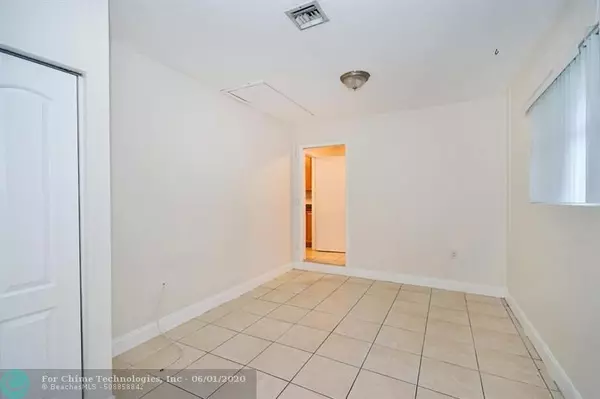 Boca Raton, FL 33428,9662 SW 1st Pl