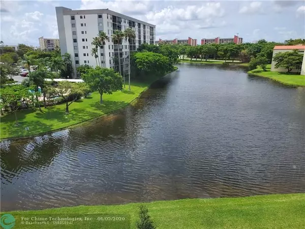 2232 N Cypress Bend Dr  #502, Pompano Beach, FL 33069