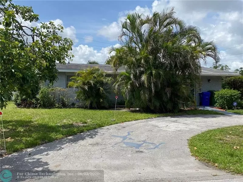 7750 NW 11th St, Pembroke Pines, FL 33024