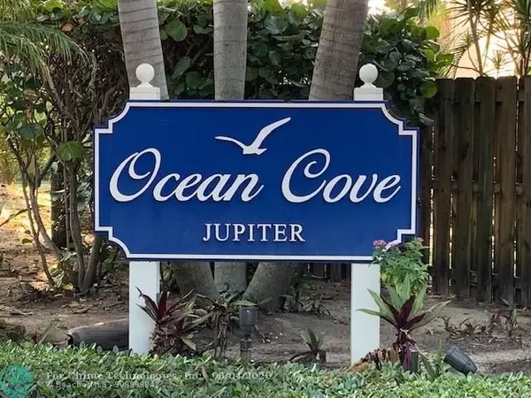 Jupiter, FL 33477,121 Ocean Cove Dr  #121