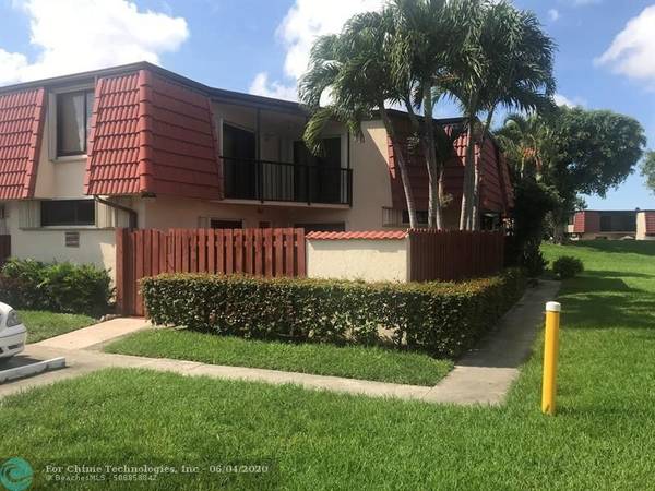 3855 Victoria Dr  #13 C, West Palm Beach, FL 33406