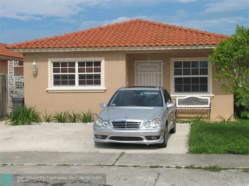 4387 W 10th Ave, Hialeah, FL 33012