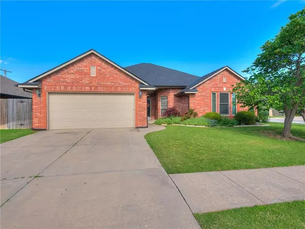 15501 Steppingstone Court, Oklahoma City, OK 73170