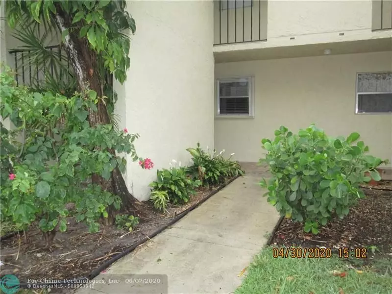 5520 N Lakewood Cir  #612, Margate, FL 33063