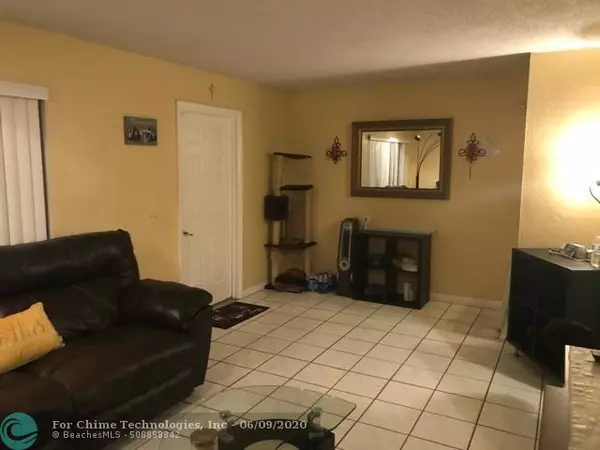 6536 SW 41 CT.  #97, Davie, FL 33314