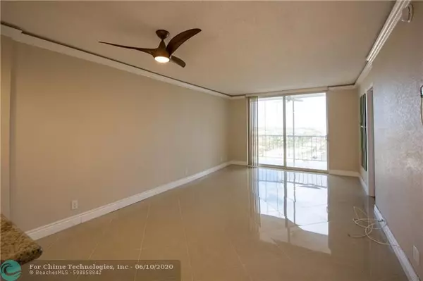 Pompano Beach, FL 33062,1391 S Ocean Blvd  #1002