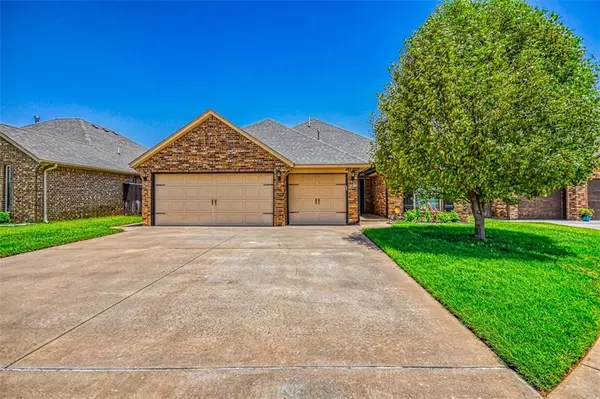 1908 Timber Ridge, Yukon, OK 73099