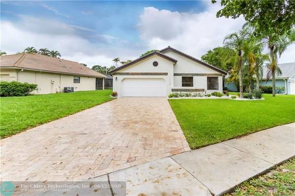 11135 Highland Circle, Boca Raton, FL 33428