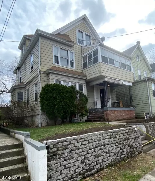 253 BURGESS PL, Clifton City, NJ 07011