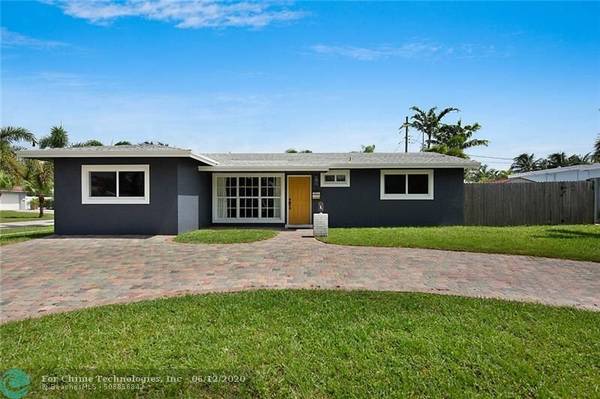 803 SE 16th Ct, Deerfield Beach, FL 33441