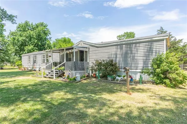 12313 SW 28th Street, Yukon, OK 73099