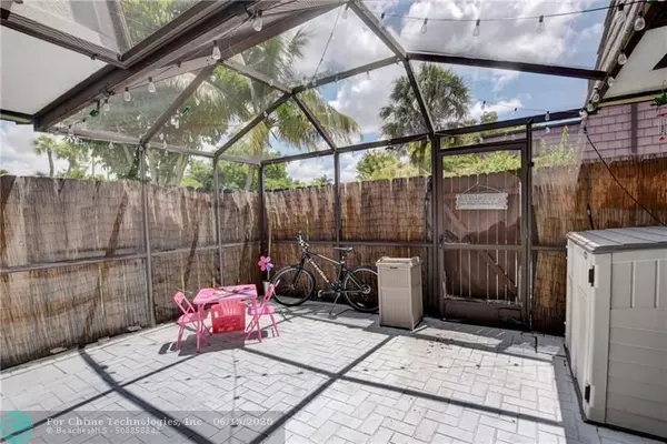 Boca Raton, FL 33433,7622 Courtyard Run W  #97