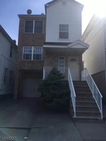 158 MAGNOLIA AVE, Elizabeth City, NJ 07206
