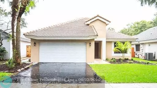 9721 NW 18th Mnr, Plantation, FL 33322