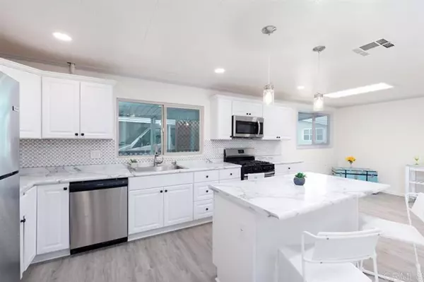 Oceanside, CA 92056,289 Picnic View Ln