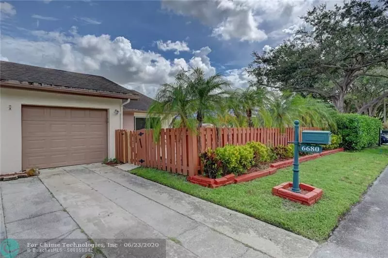 6680 NW 4th Court, Plantation, FL 33317